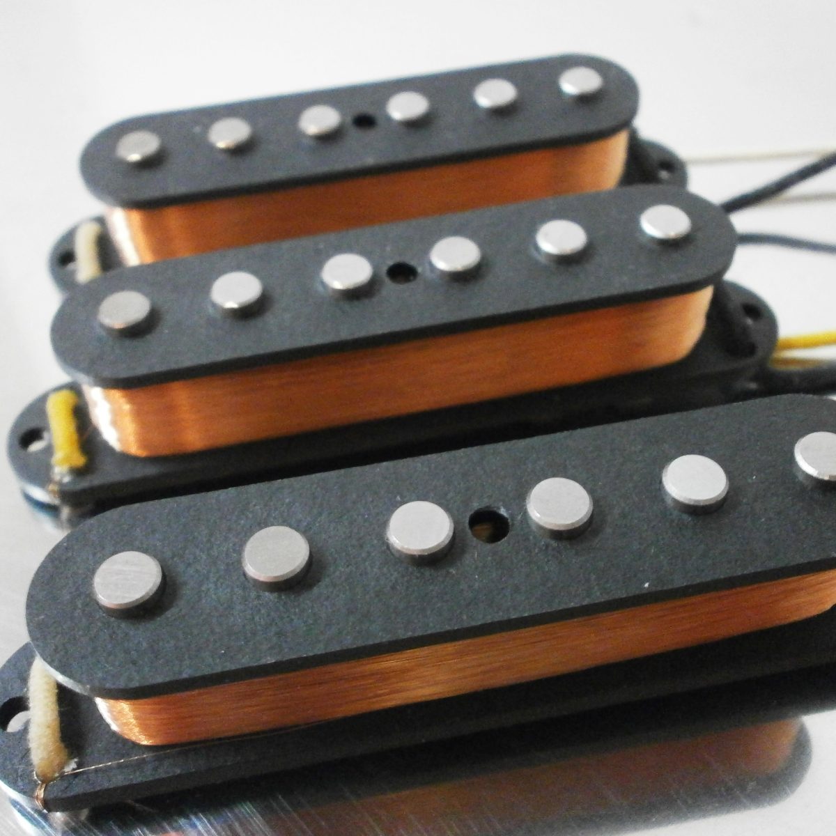 BASS PICKUPS Q Pickups Handwound guitar pickups